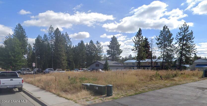 6512 Commercial Park Avenue Rathdrum, ID 83858 - Photo 3 of 7 6512 Commercial Park Ave