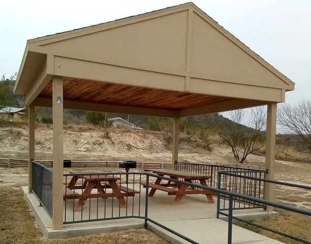 $612 | 111 Northwest Main Street, Junction, TX 76849