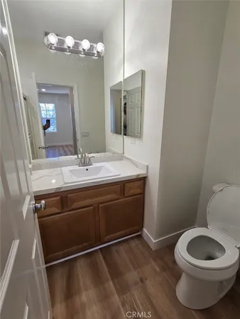 $3,850 | 48 Vermillion, Irvine, CA 92603