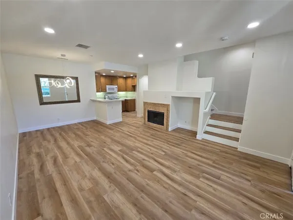 $3,850 | 48 Vermillion, Irvine, CA 92603