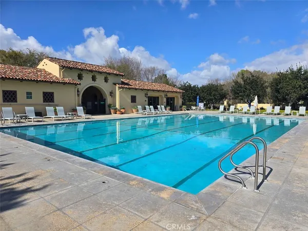 $3,850 | 48 Vermillion, Irvine, CA 92603