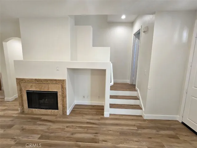 $3,995 | 48 Vermillion, Irvine, CA 92603