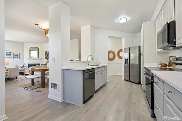 $749,000 | 1 Crescent Way, Unit 1215, San Francisco, CA 94134
