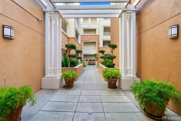 $749,000 | 1 Crescent Way, Unit 1215, San Francisco, CA 94134