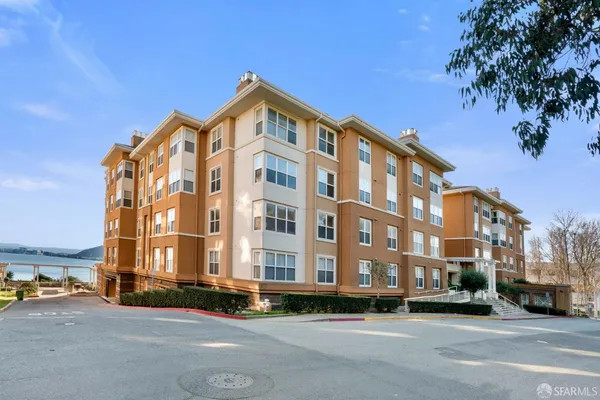 $749,000 | 1 Crescent Way, Unit 1215, San Francisco, CA 94134