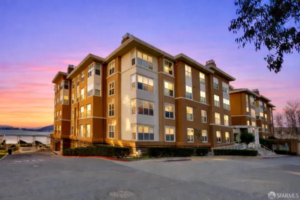 $749,000 | 1 Crescent Way, Unit 1215, San Francisco, CA 94134