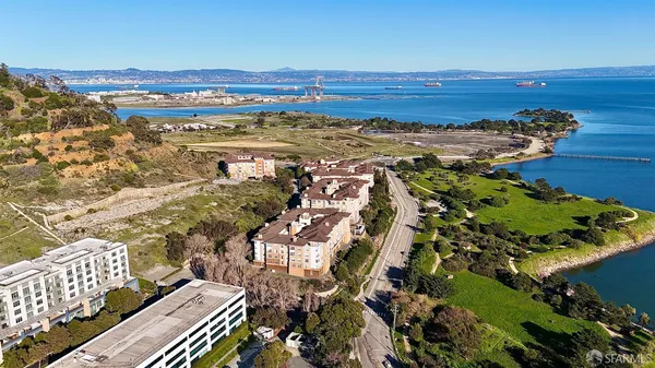 $749,000 | 1 Crescent Way, Unit 1215, San Francisco, CA 94134