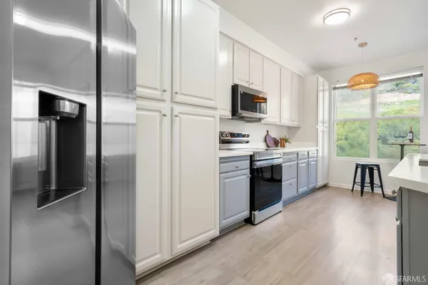 $749,000 | 1 Crescent Way, Unit 1215, San Francisco, CA 94134