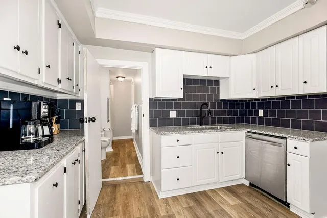 $600,000 | 3951 Warwick Boulevard, Kansas City, MO 64111