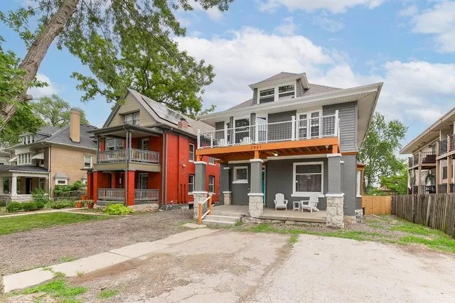$600,000 | 3951 Warwick Boulevard, Kansas City, MO 64111