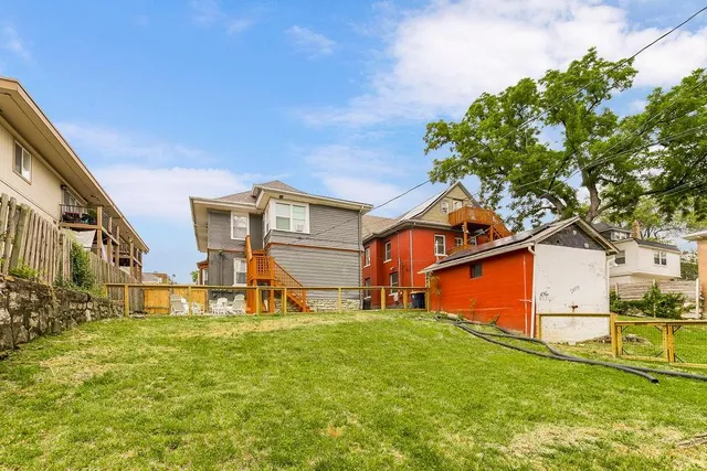 $600,000 | 3951 Warwick Boulevard, Kansas City, MO 64111