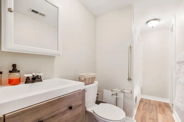 $600,000 | 3951 Warwick Boulevard, Kansas City, MO 64111