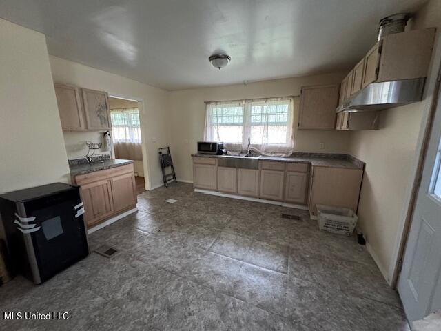 401 Carpenter Street Utica, MS 39175 - Photo 3 of 58 IMG_9975