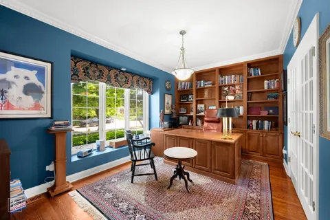 $1,299,993 | 501 Wedgewood Court, Hinsdale, IL 60521