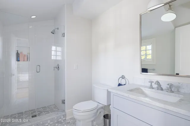 $8,050,000 | 7 Indian Head Road, Riverside, CT 06878