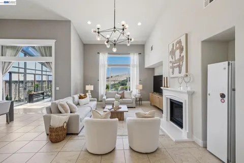 $2,079,000 | 130 Benmore Drive, Hayward, CA 94542