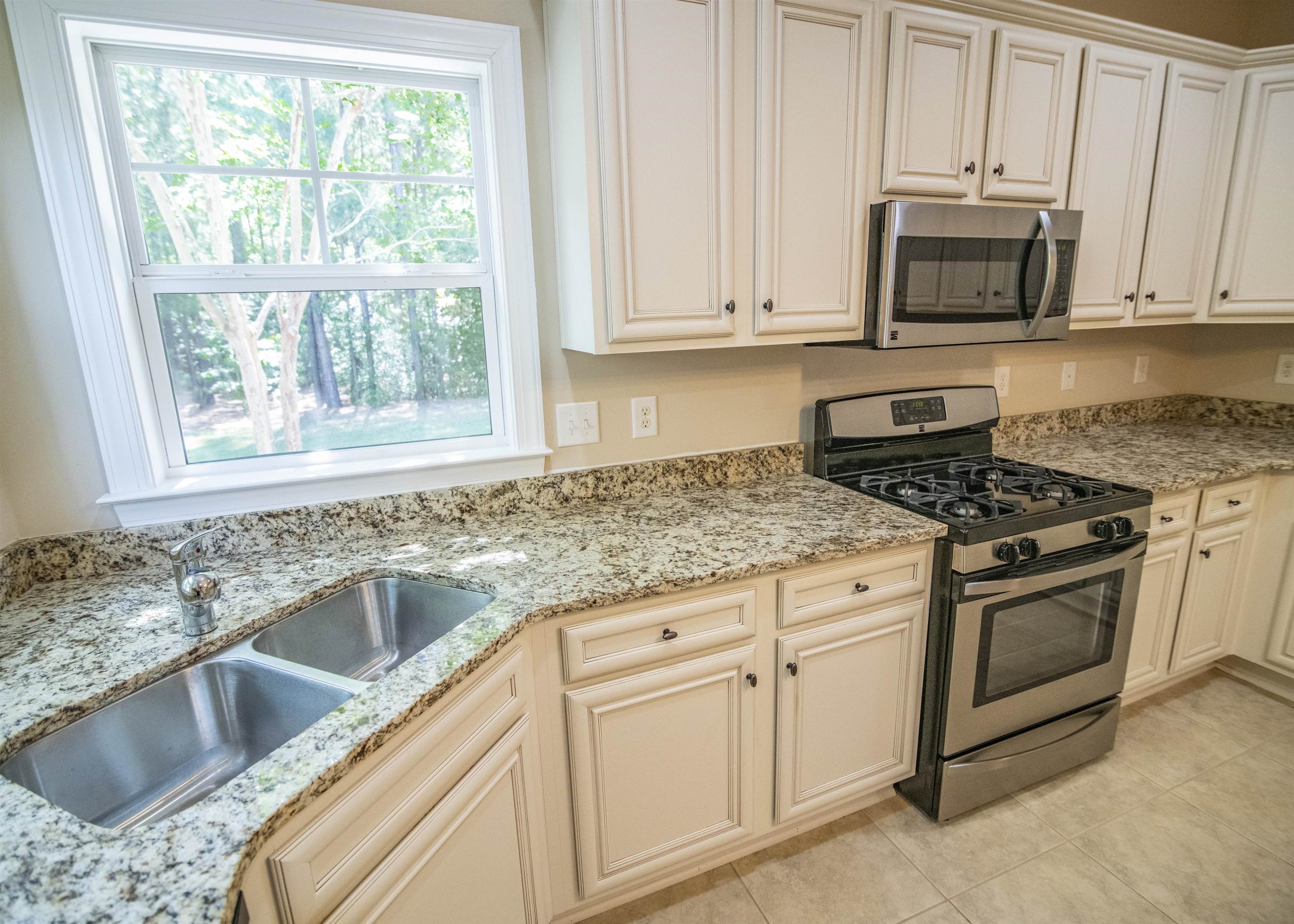 436 Arlington Circle Murrells Inlet, SC 29576 - Photo 19 of 44