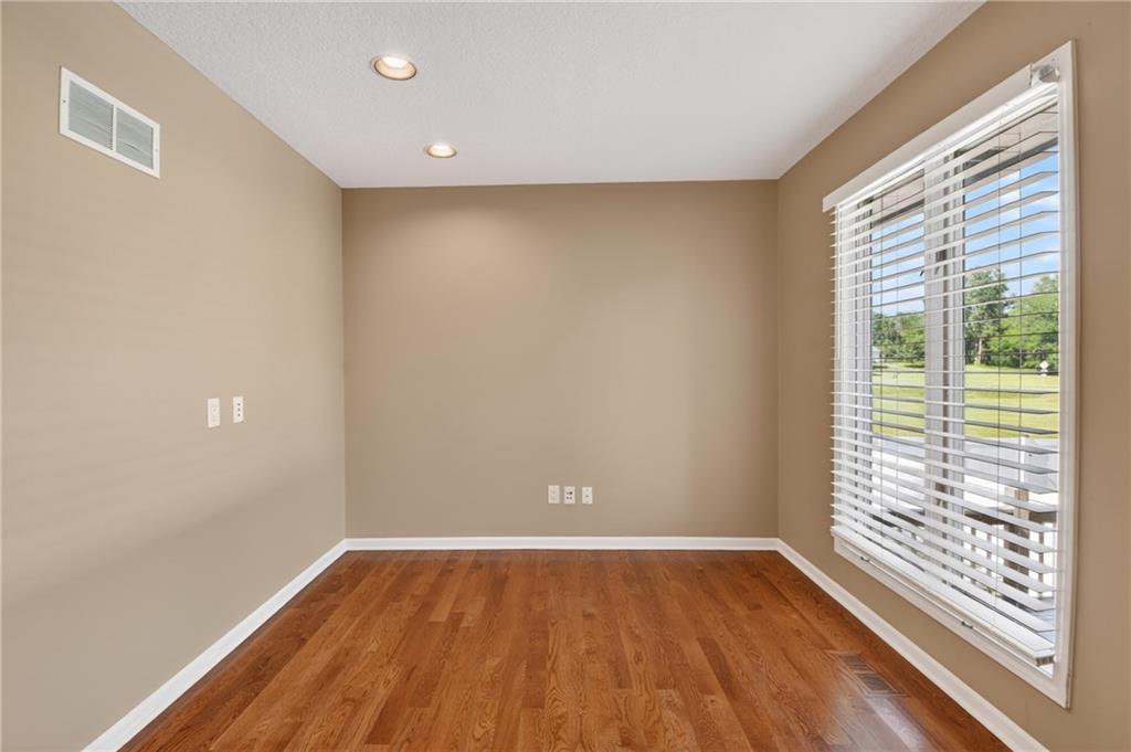 2018 Lexington Road Pleasant Hill, MO 64080 - Photo 23 of 59