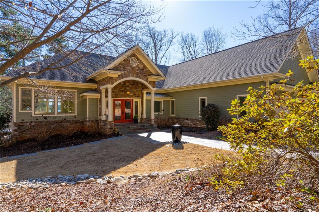 702 Navigator's Point, Seneca, SC 29672 Compass