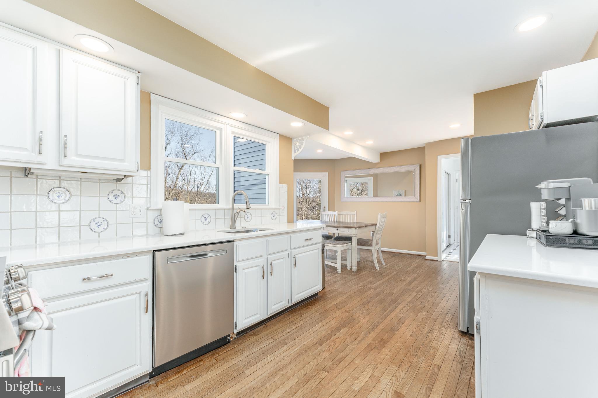 8 Matthews Run Road Chester Springs, PA 19425 - Photo 14 of 80 Kitchen