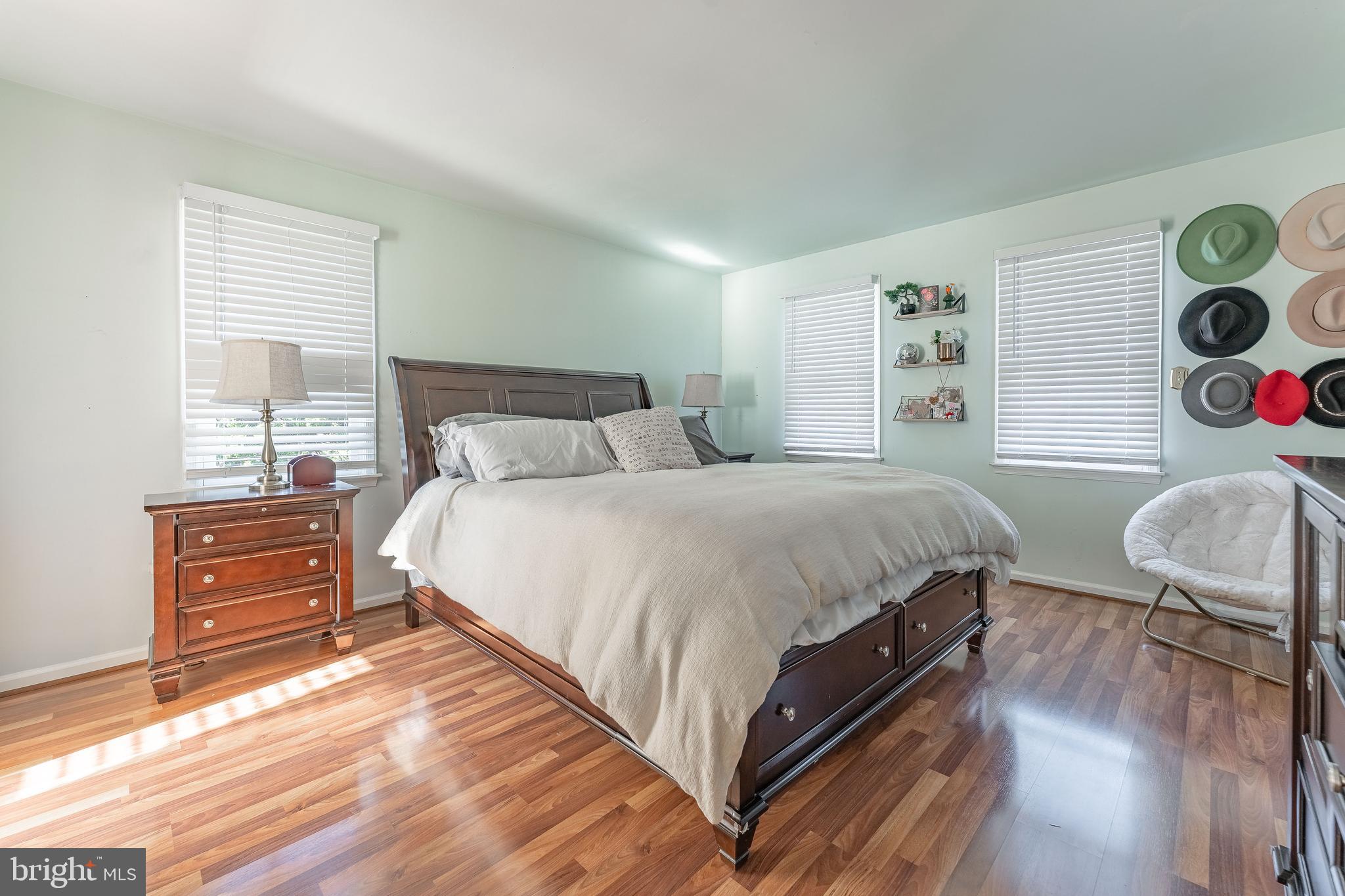 8 Matthews Run Road Chester Springs, PA 19425 - Photo 38 of 80 Primary Bedroom