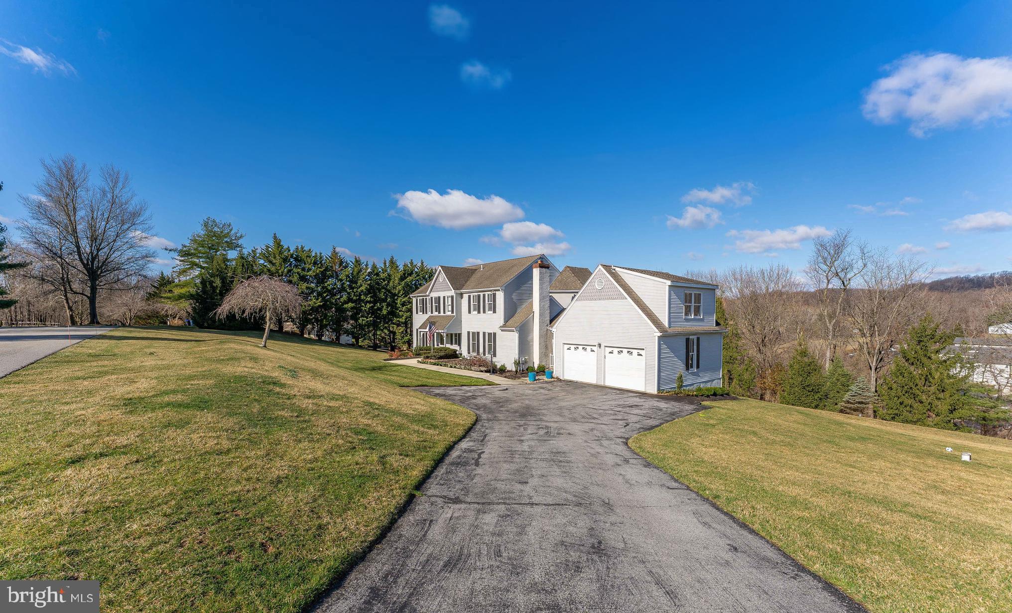 8 Matthews Run Road Chester Springs, PA 19425 - Photo 4 of 80