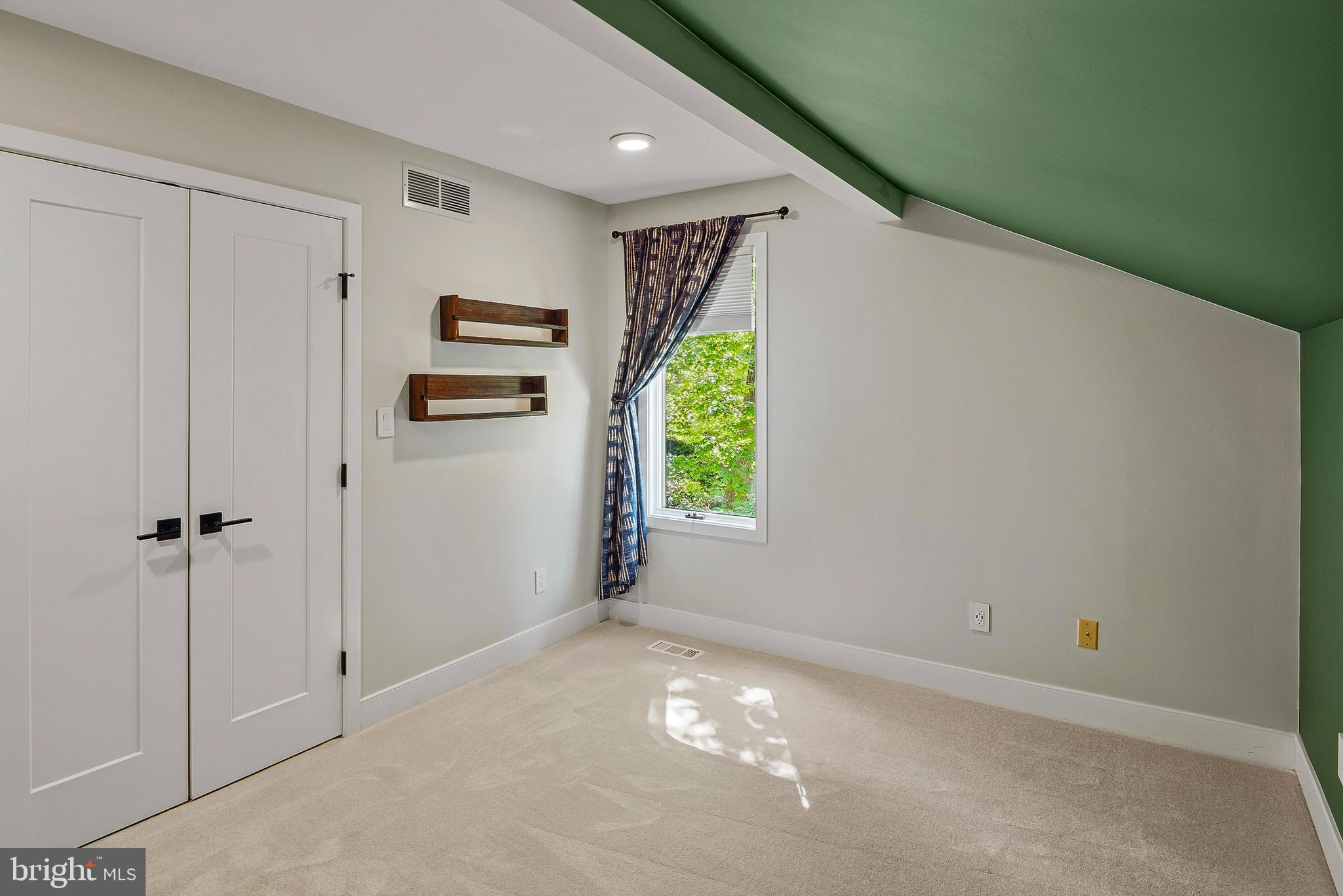 122 Shore Road Arnold, MD 21012 - Photo 47 of 70