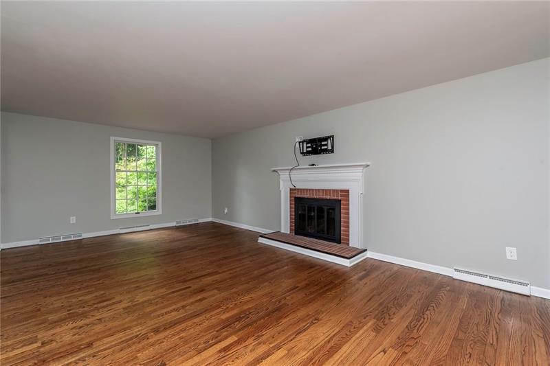 761 Thompson Run Road Pittsburgh, PA 15237 - Photo 11 of 25 Gallery Image 11