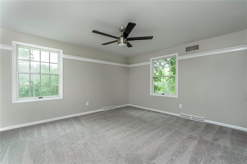 761 Thompson Run Road Pittsburgh, PA 15237 - Photo 16 of 25 Gallery Image 16
