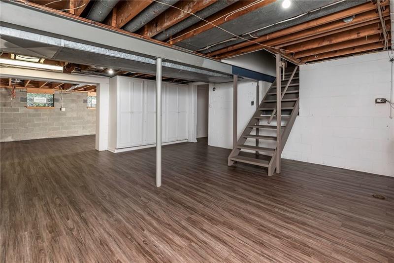 761 Thompson Run Road Pittsburgh, PA 15237 - Photo 22 of 25 Gallery Image 22