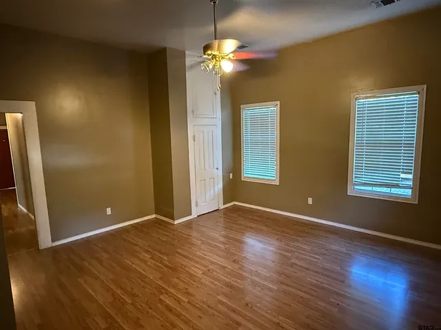 $1,300 | 323 West Lorance Street, Tyler, TX 75702