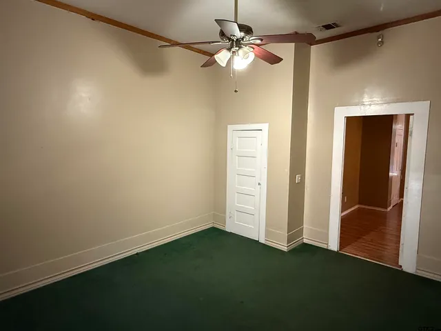 $1,300 | 323 West Lorance Street, Tyler, TX 75702