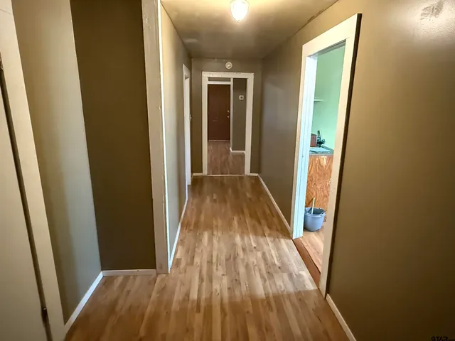 $1,300 | 323 West Lorance Street, Tyler, TX 75702