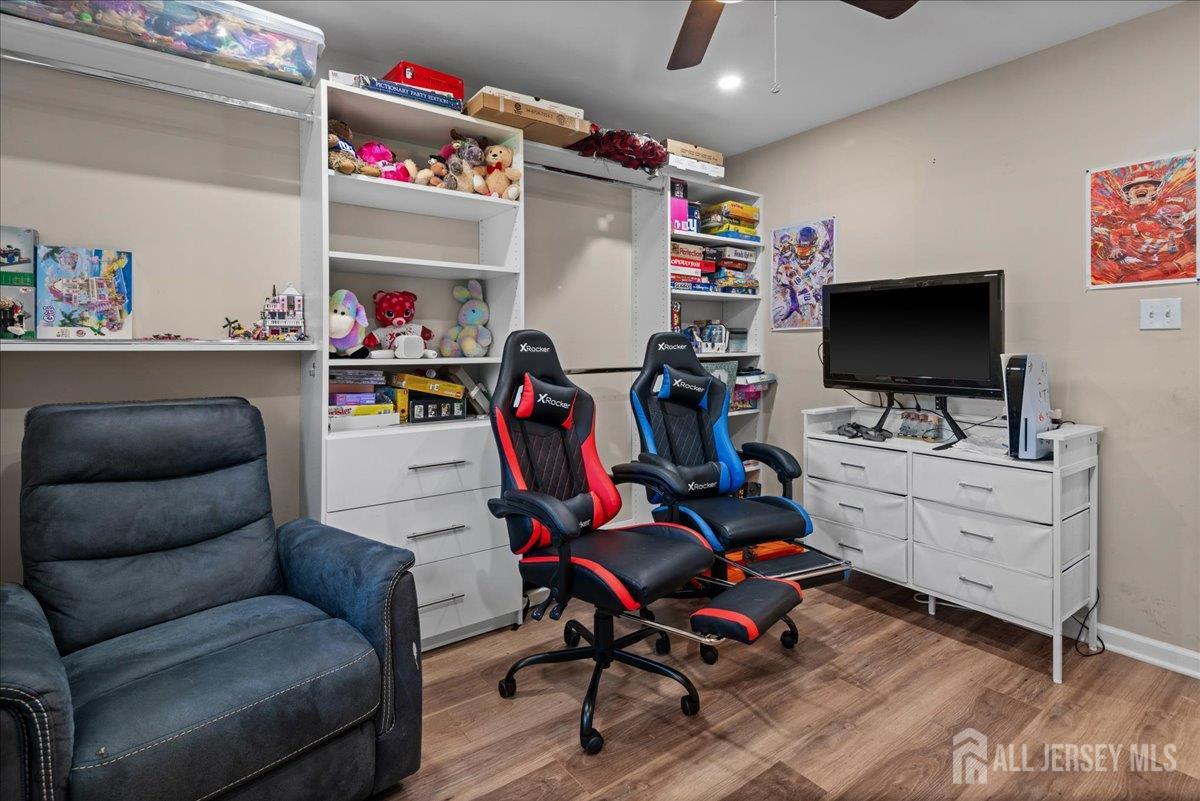 5 Applegate Road Jobstown, NJ 08041 - Photo 22 of 34 a view of workspace with furniture and toys