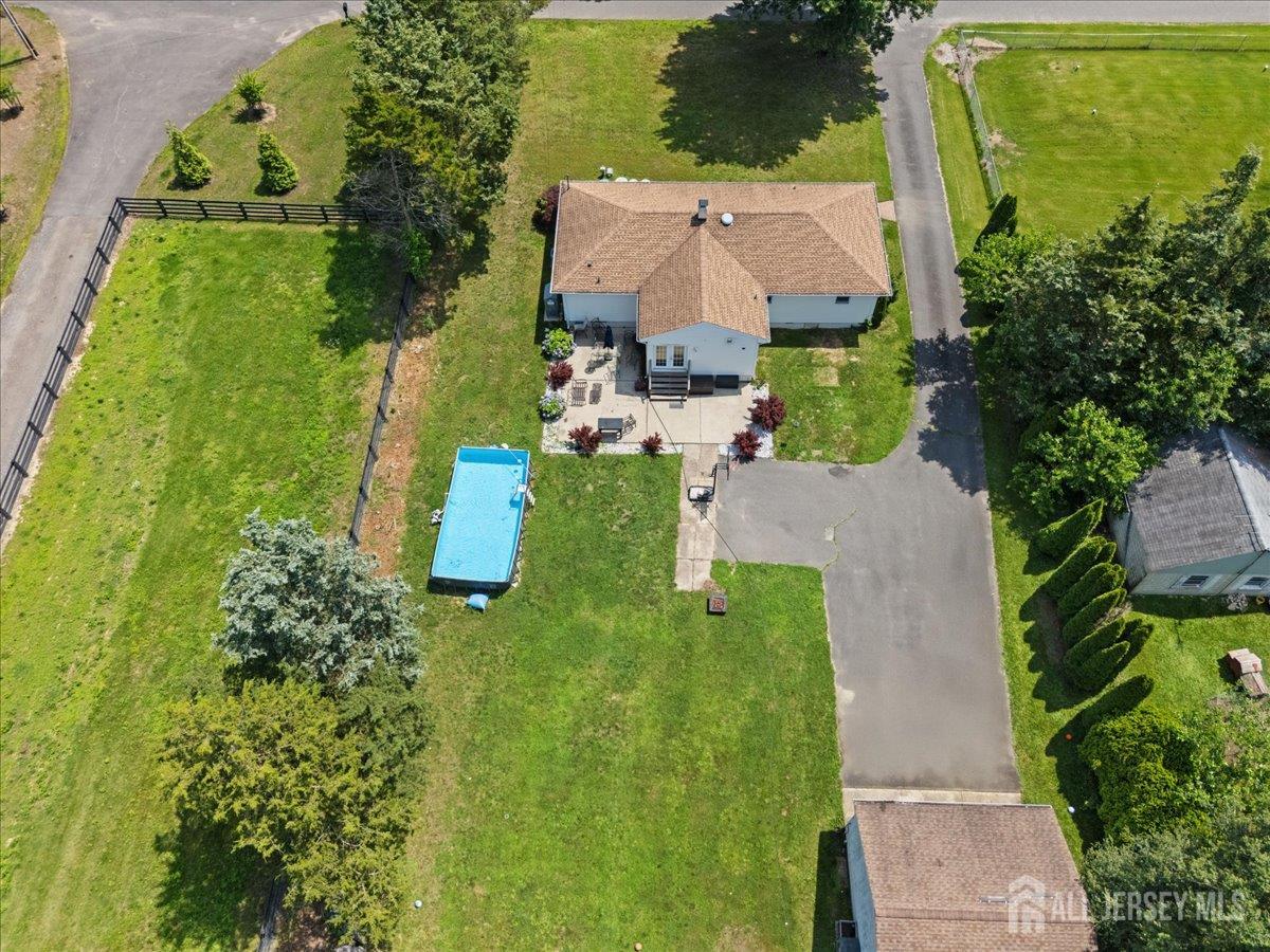 5 Applegate Road Jobstown, NJ 08041 - Photo 32 of 34 an aerial view of a house with a garden