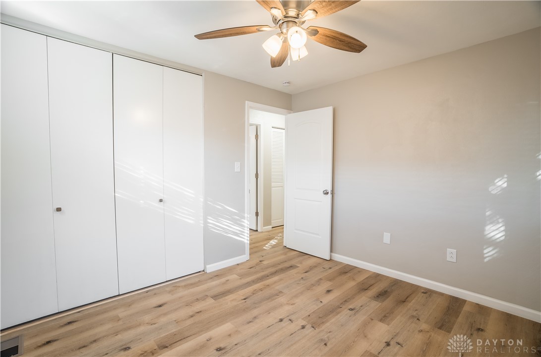 401 Stuckhardt Road Dayton, OH 45426 - Photo 18 of 31 Gallery Image 18