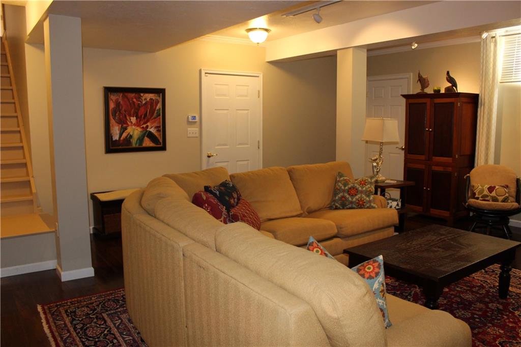 3335 Tuscarawas Road Beaver, PA 15009 - Photo 21 of 25 Gallery Image 21