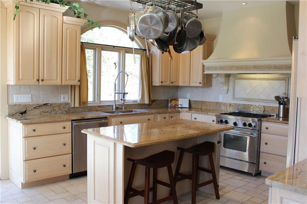 3335 Tuscarawas Road Beaver, PA 15009 - Photo 5 of 25 Gallery Image 5