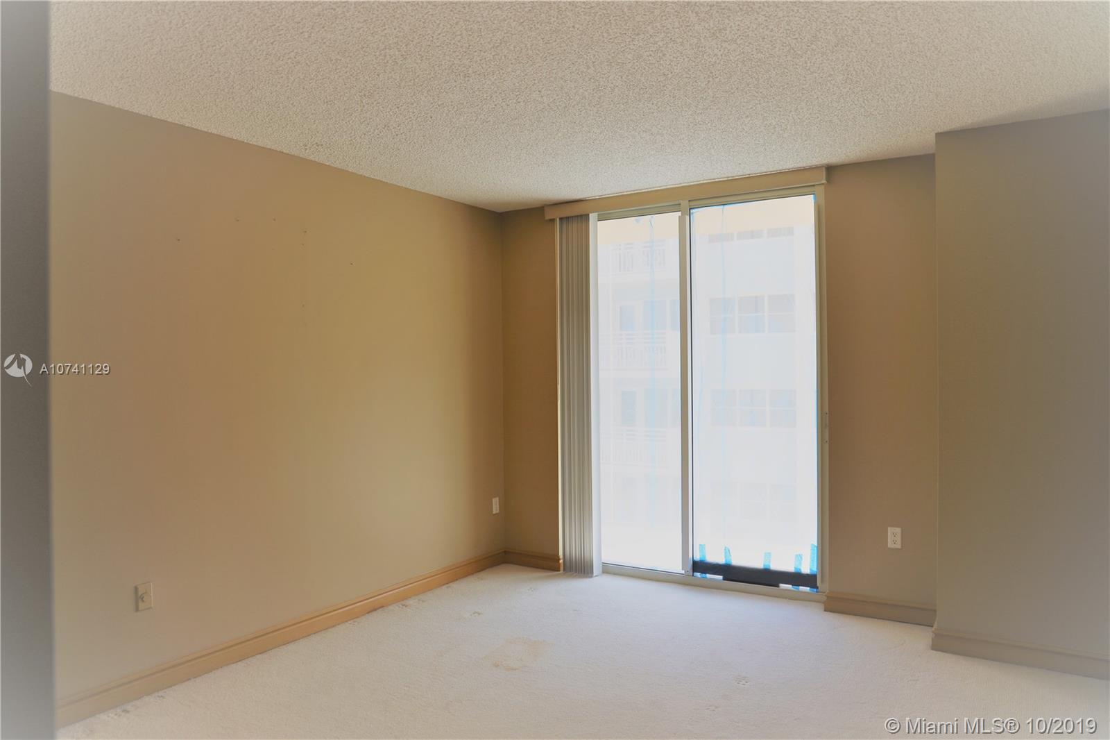8855 Collins Avenue, Unit 5J Surfside, FL 33154 - Photo 24 of 33
