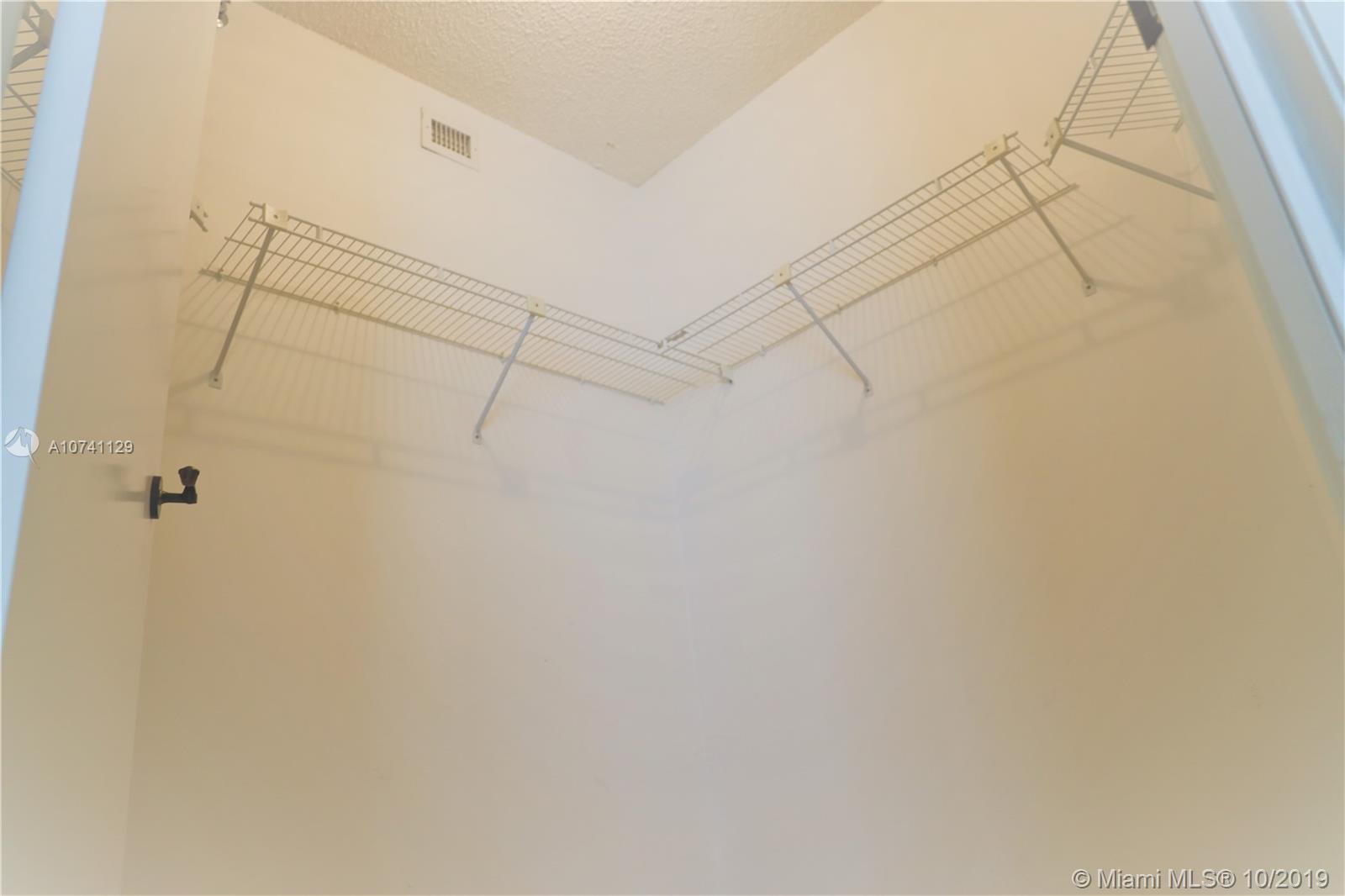 8855 Collins Avenue, Unit 5J Surfside, FL 33154 - Photo 26 of 33