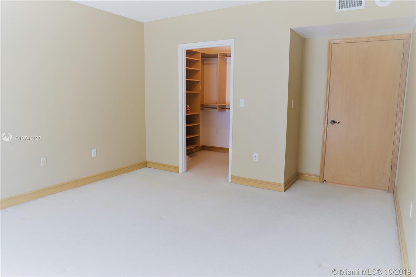 8855 Collins Avenue, Unit 5J Surfside, FL 33154 - Photo 28 of 33