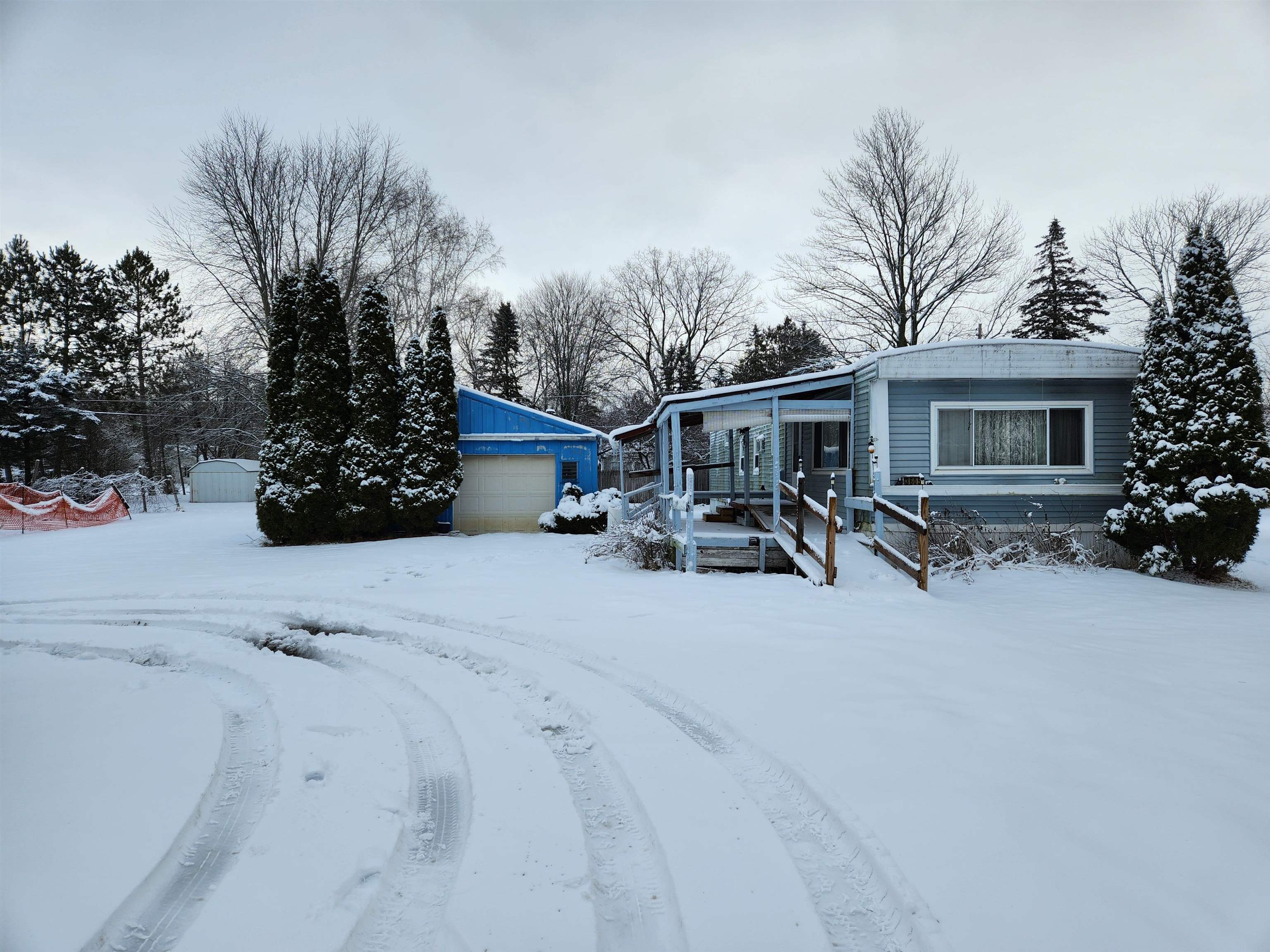 3605 Pierson Road Standish, MI 48658 - Photo 4 of 15