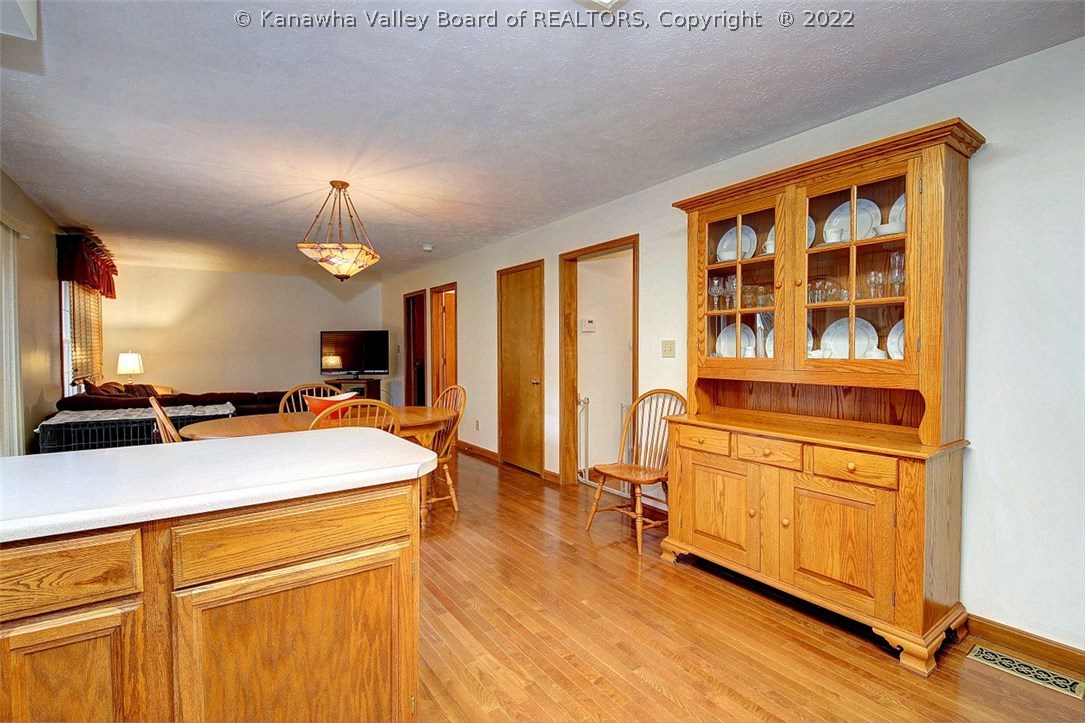 442 Strawberry Road St. Albans, WV 25177 - Photo 24 of 37 Gallery Image 24