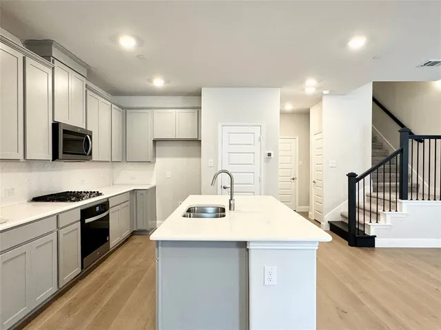 $3,000 | 7830 Bayside Drive, Rowlett, TX 75088