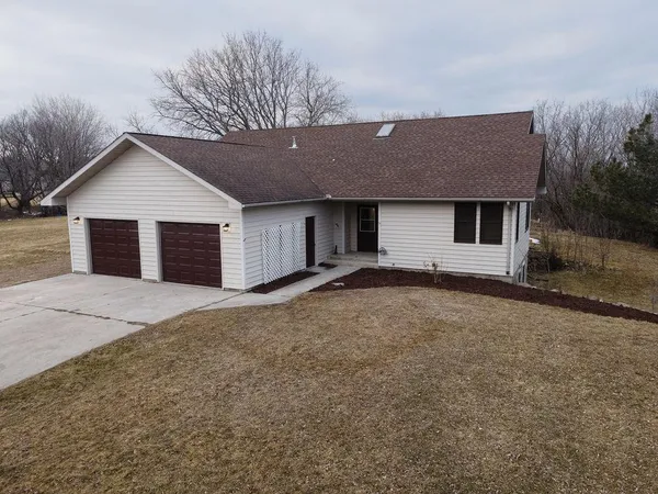 $365,000 | 3609 455th Street, Montevideo, MN 56265