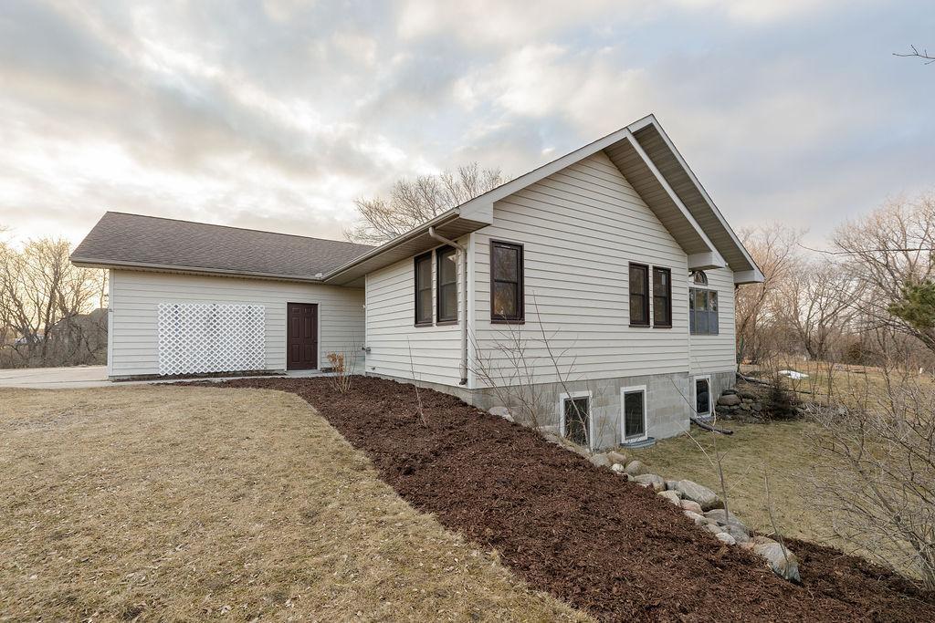3609 455th Street Montevideo, MN 56265 - Photo 4 of 21