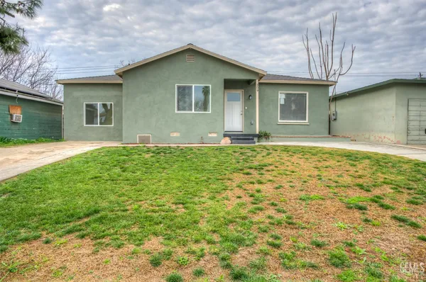 $294,900 | Undisclosed Address, Bakersfield, CA 93304