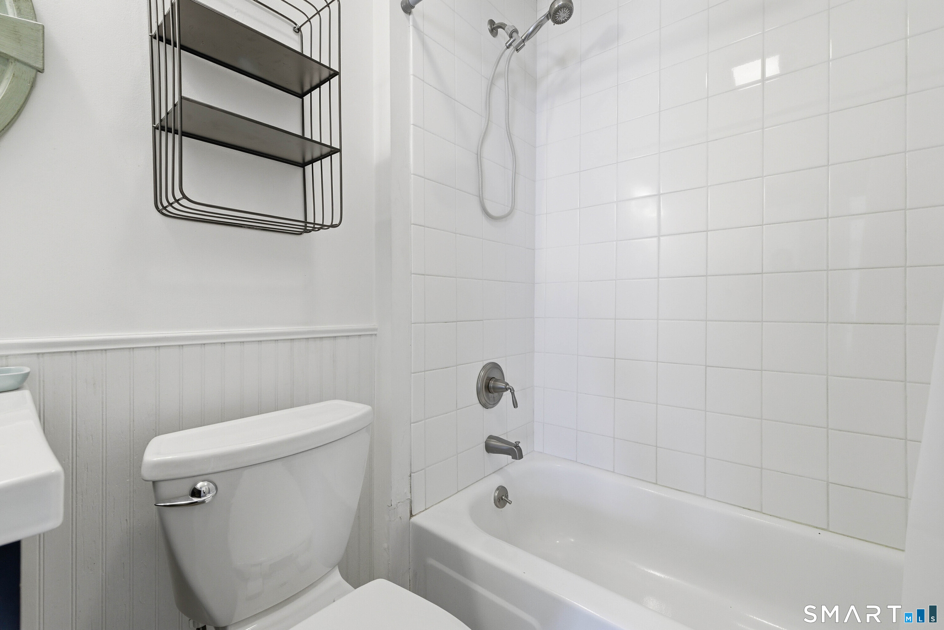 49 Uncas Road Clinton, CT 06413 - Photo 15 of 37