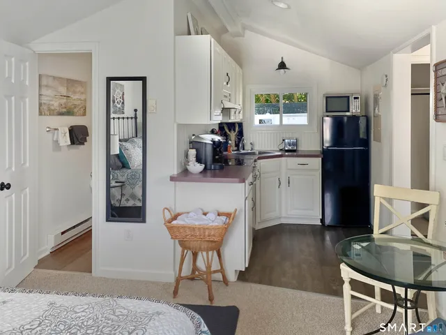 $649,900 | 49 Uncas Road, Clinton, CT 06413