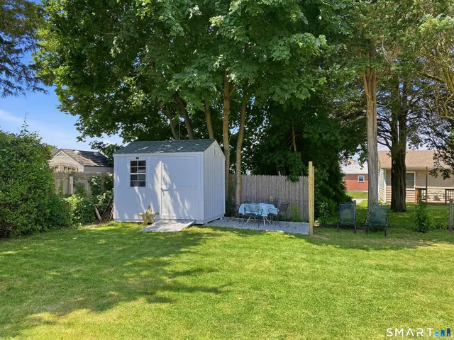 $649,900 | 49 Uncas Road, Clinton, CT 06413